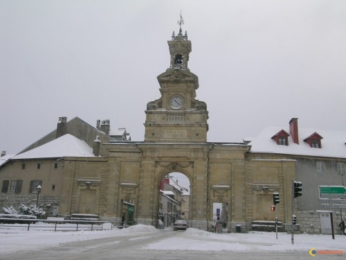 PORTE SAINT-PIERRE